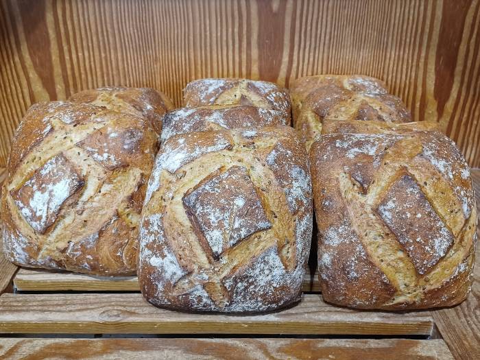 Pavés aux graines de la boulangerie pâtisserie Le Coin Gourmand à Dieulefit