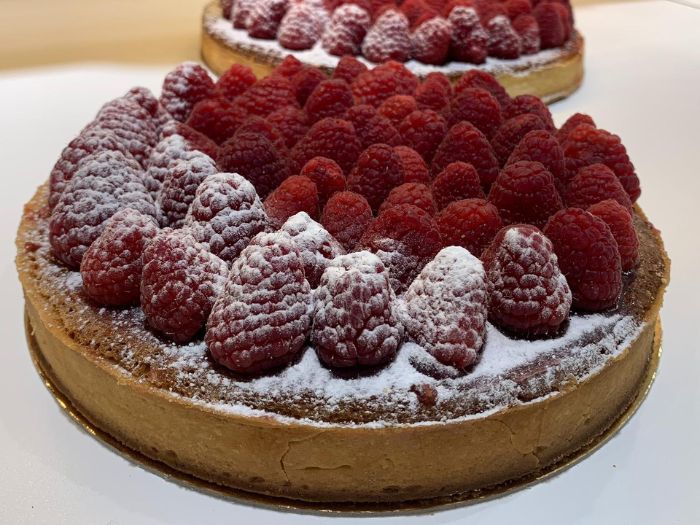 Tarte aux framboises de la boulangerie patisserie Le Coin Gourmand de Dieulefit